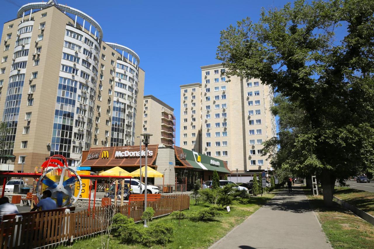 Adt Apartments 阿拉木图 外观 照片