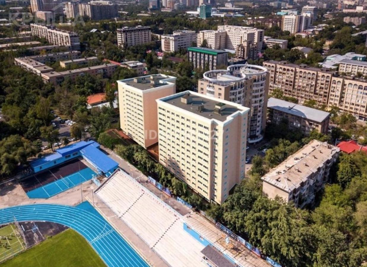 Adt Apartments 阿拉木图 外观 照片